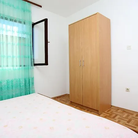 Apartment 10338b Rogoznica (Sibenik-Knin)