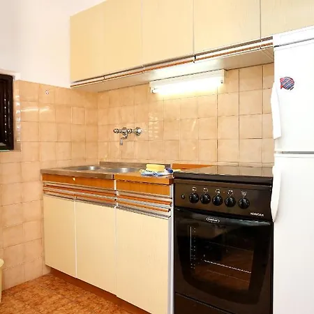 10338b Apartman *