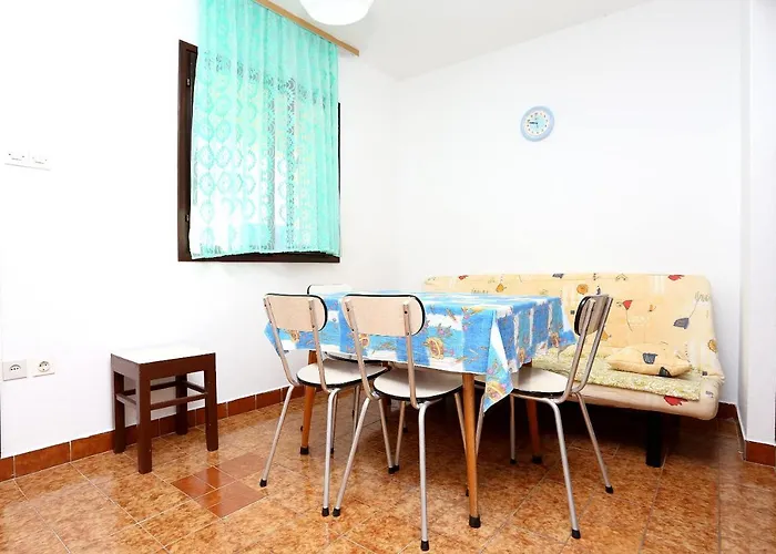 10338b Rogoznica (Sibenik-Knin)